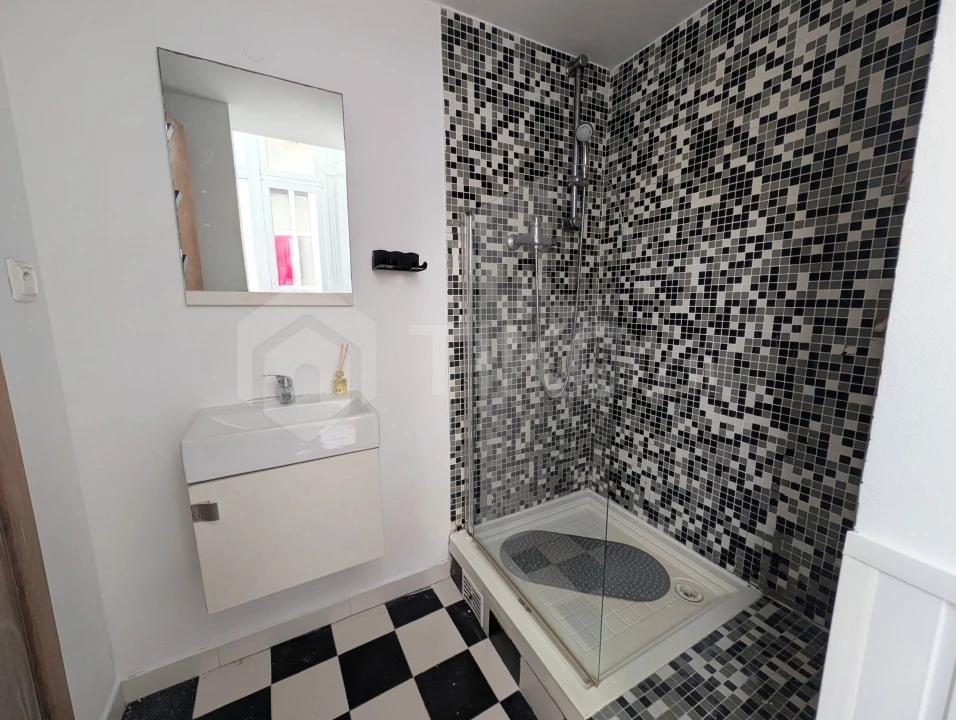 Apartamento T2 para Venda em Algés, Linda-A-Velha e Cruz Quebrada-Dafundo Foto 17