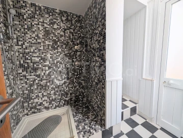 Apartamento T2 para Venda em Algés, Linda-A-Velha e Cruz Quebrada-Dafundo