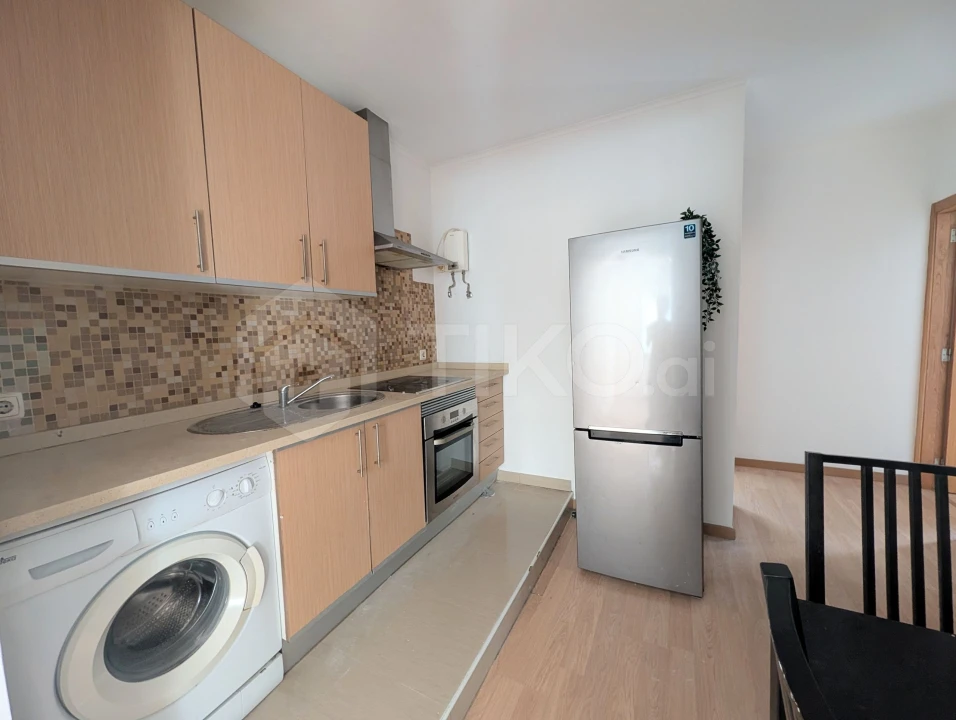 Apartamento T2 para Venda em Algés, Linda-A-Velha e Cruz Quebrada-Dafundo Foto 8