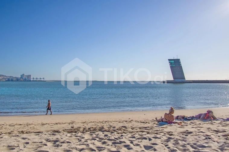 Apartamento T2 para Venda em Algés, Linda-A-Velha e Cruz Quebrada-Dafundo Foto 18