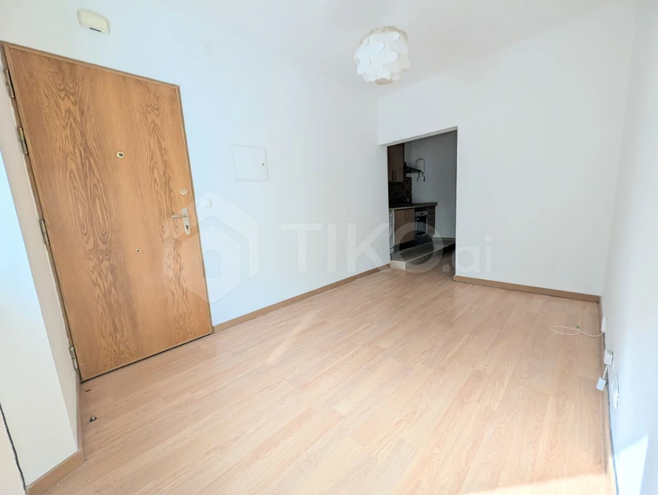 Apartamento T2 para Venda em Algés, Linda-A-Velha e Cruz Quebrada-Dafundo Foto 7
