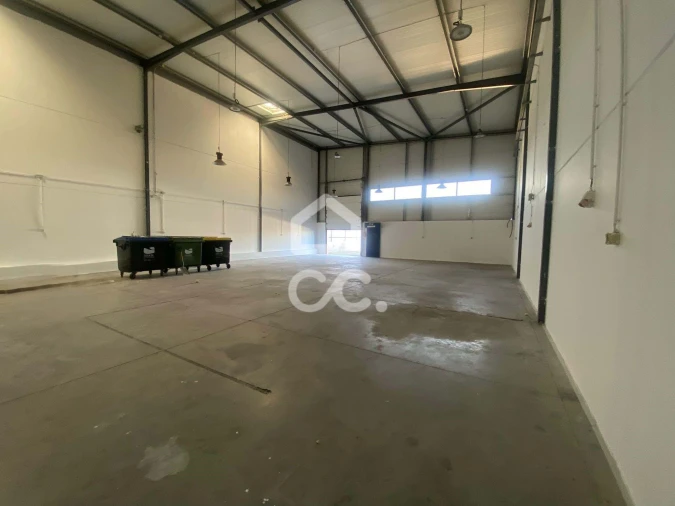 Armazém para Arrendamento em Seixal, Arrentela e Aldeia de Paio Pires Foto 10