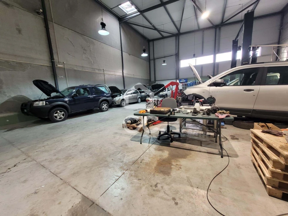 Armazém para Arrendamento em Seixal Foto 3