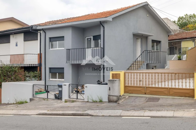 Moradia T4 para Venda em Pedrouços Foto 43