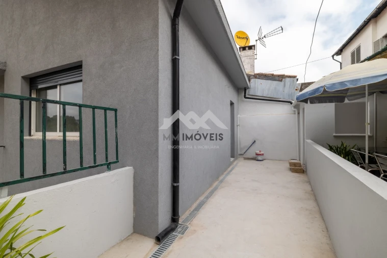 Moradia T4 para Venda em Pedrouços Foto 37