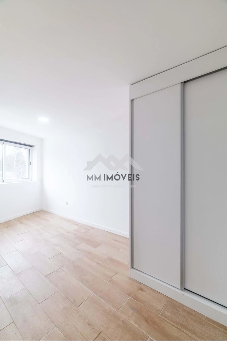 Moradia T4 para Venda em Pedrouços Foto 9