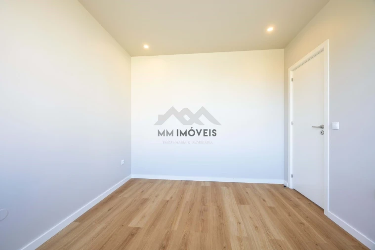 Terreno para Venda em Valongo Foto 6