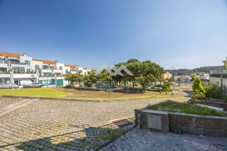 Terreno para Venda em Valongo Foto 17