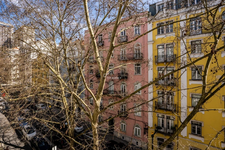 Apartamento T1 para Venda em Avenidas Novas Foto 16