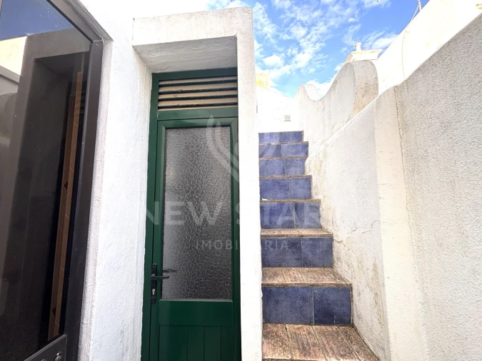 Moradia T1 para Venda em Olhão Foto 9