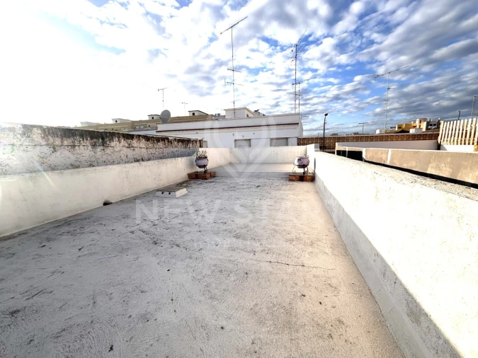 Moradia T1 para Venda em Olhão Foto 10