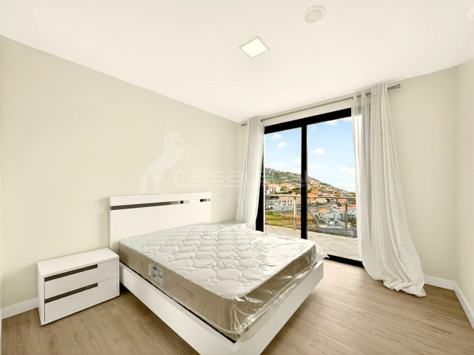 Moradia T3 para Venda em Ribeira Brava Foto 14