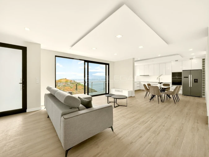 Moradia T3 para Venda em Ribeira Brava Foto 2