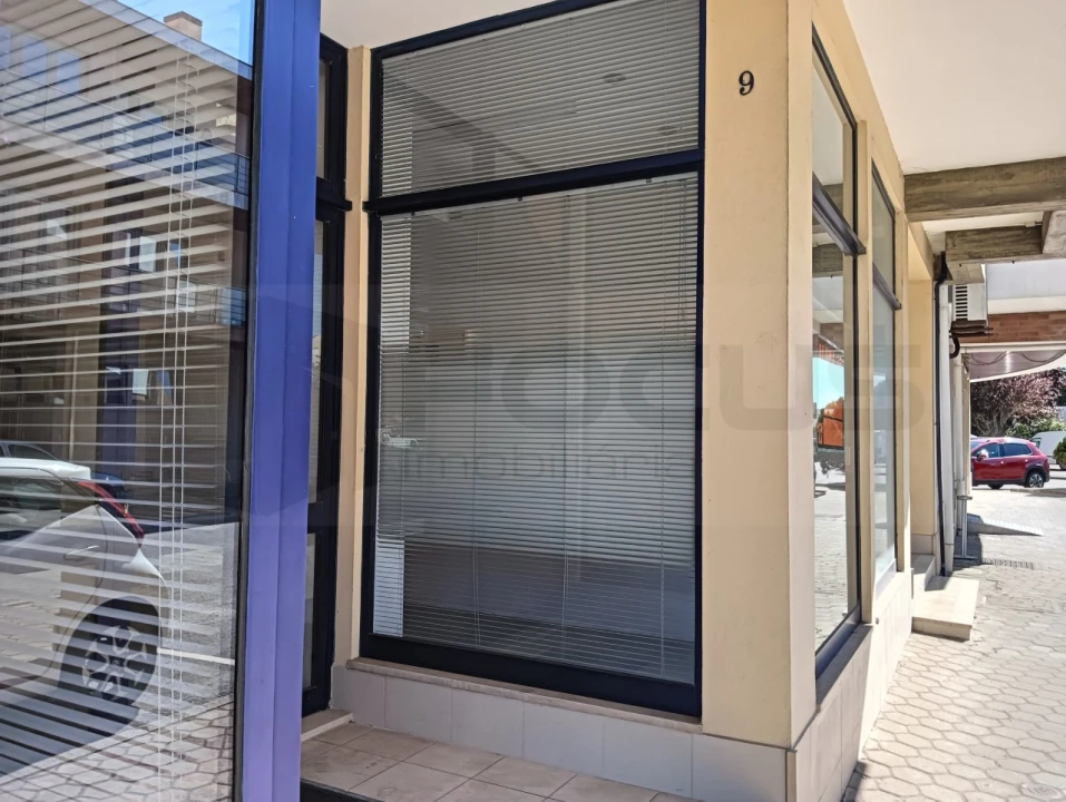 Loja para Arrendamento em São Bernardo Foto 6