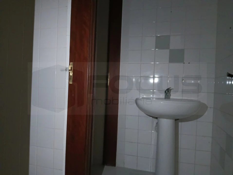 Loja para Arrendamento em São Bernardo Foto 10