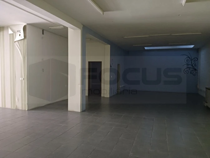 Loja para Arrendamento em São Bernardo Foto 12