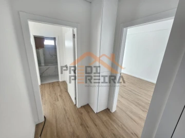 Moradia T5 para Venda em Santa Iria de Azoia, São João da Talha e Bobadela