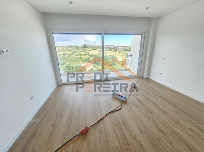 Moradia T5 para Venda em Santa Iria de Azoia, São João da Talha e Bobadela Foto 20