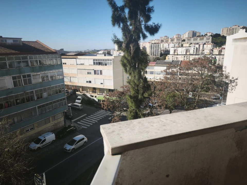 Apartamento T2 para Venda em Queluz e Belas Foto 20