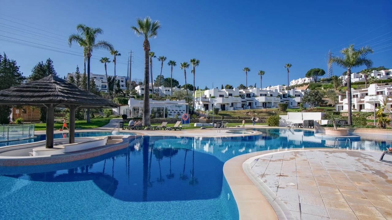 Apartamento T3 para Venda em Albufeira e Olhos de Água Foto 3