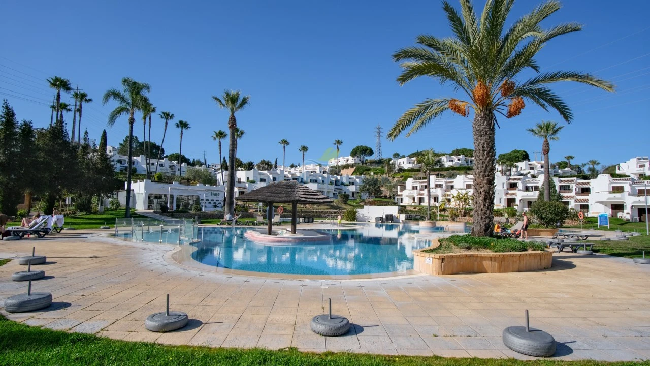 Apartamento T3 para Venda em Albufeira e Olhos de Água Foto 4