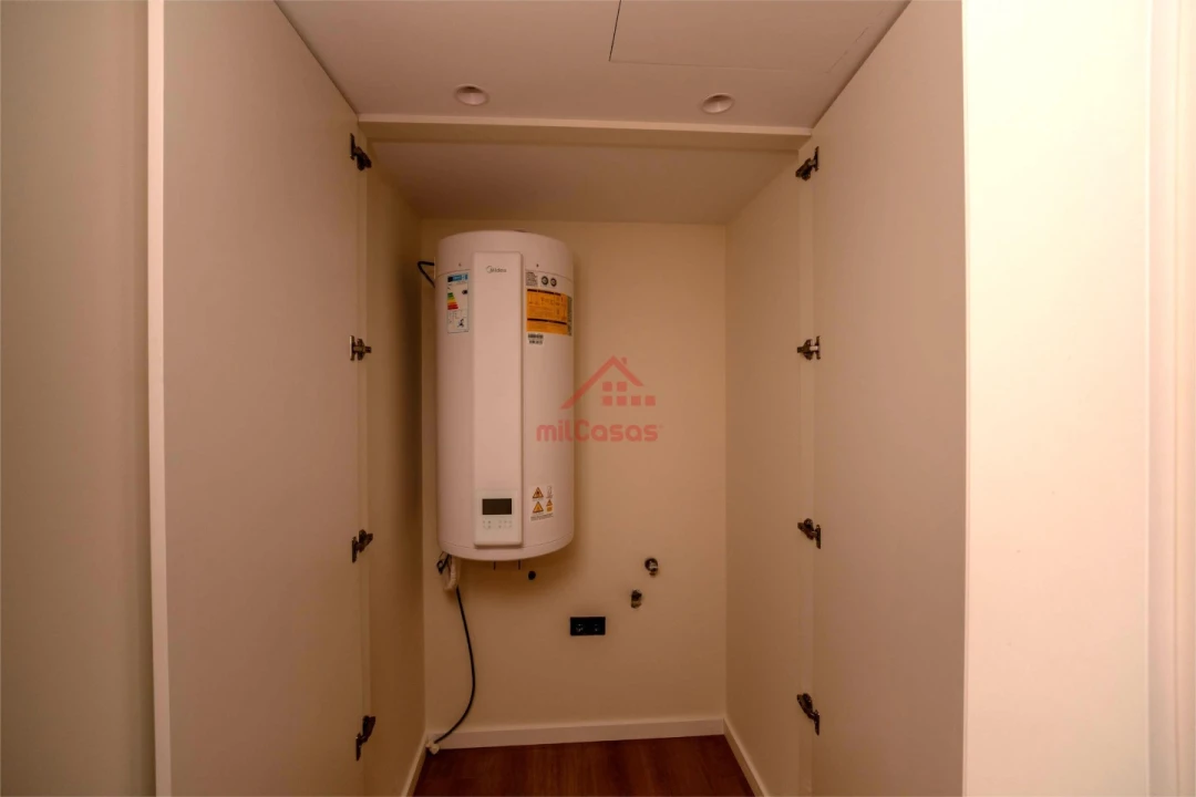 Apartamento T1 para Venda em Santa Maria, São Pedro e Matacães Foto 6