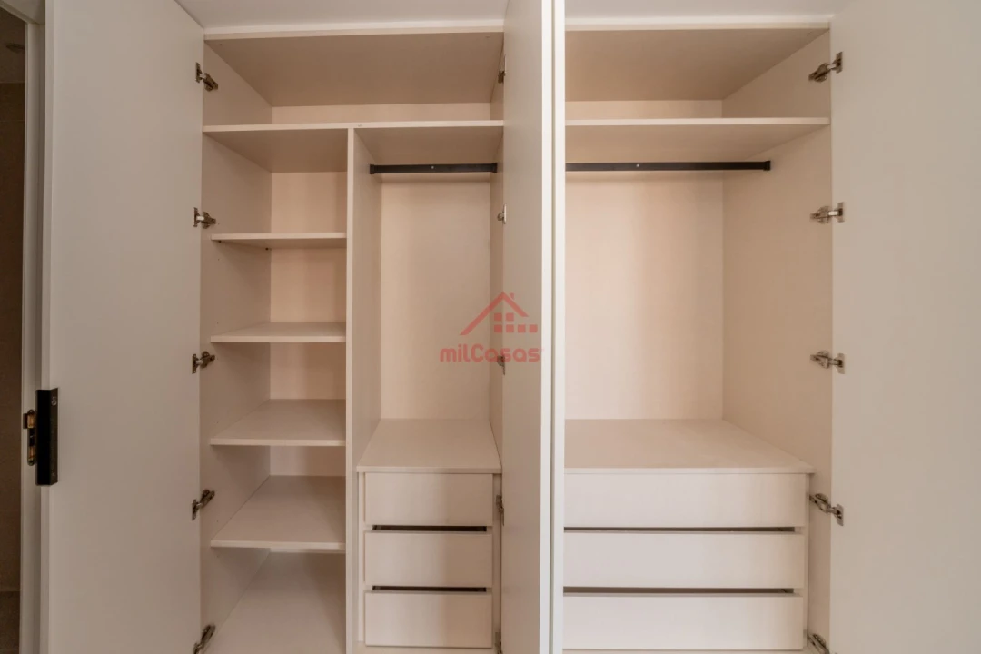 Apartamento T1 para Venda em Santa Maria, São Pedro e Matacães Foto 8