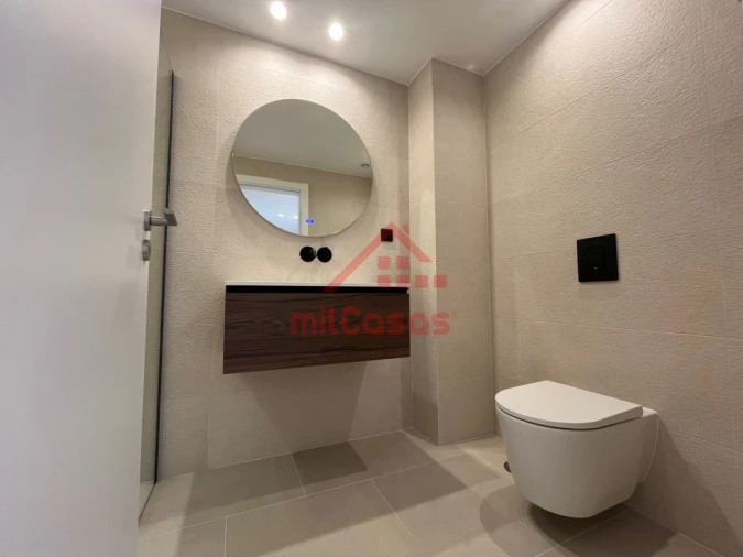 Apartamento T1 para Venda em Santa Maria, São Pedro e Matacães Foto 15