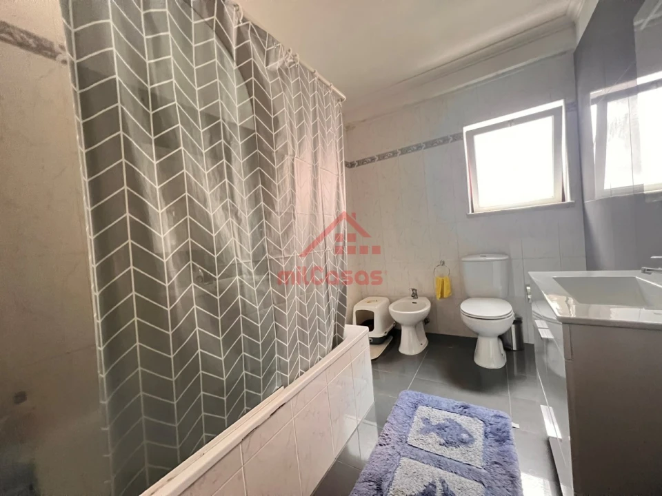 Apartamento T2 para Venda em Santa Maria, São Pedro e Matacães Foto 11