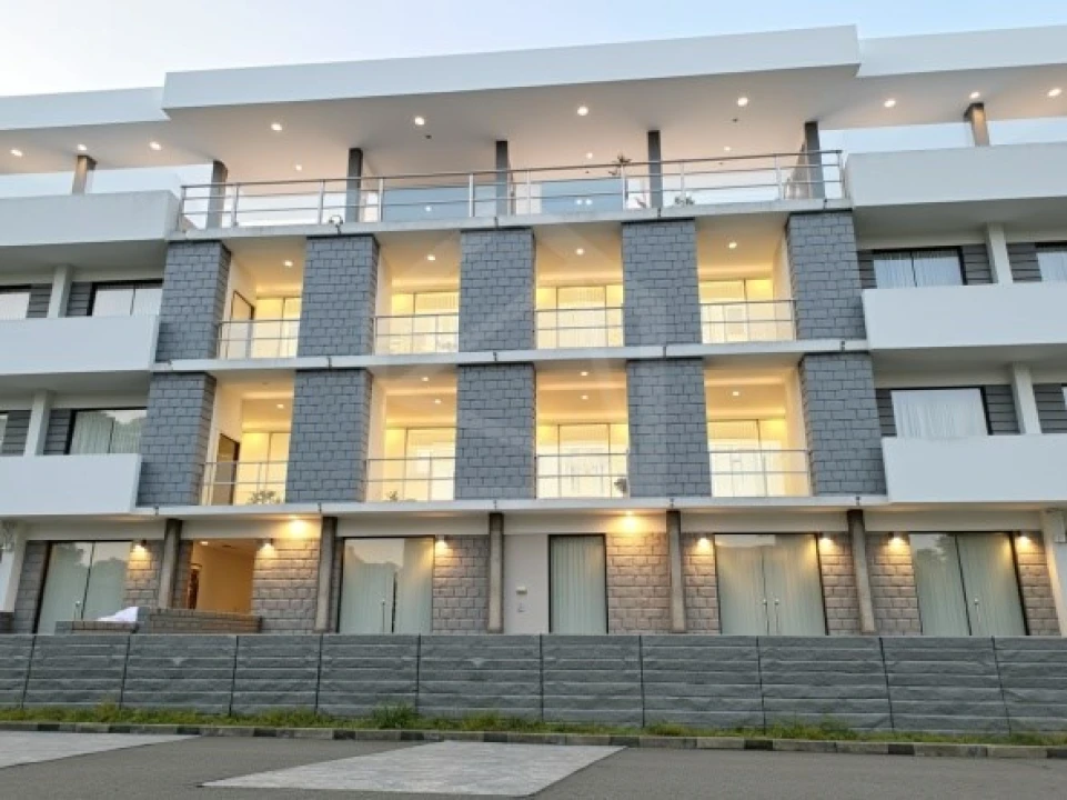 Apartamento T3 para Venda em O. Azeméis, Riba-Ul, Ul, Macinhata Seixa, Madail Foto 2