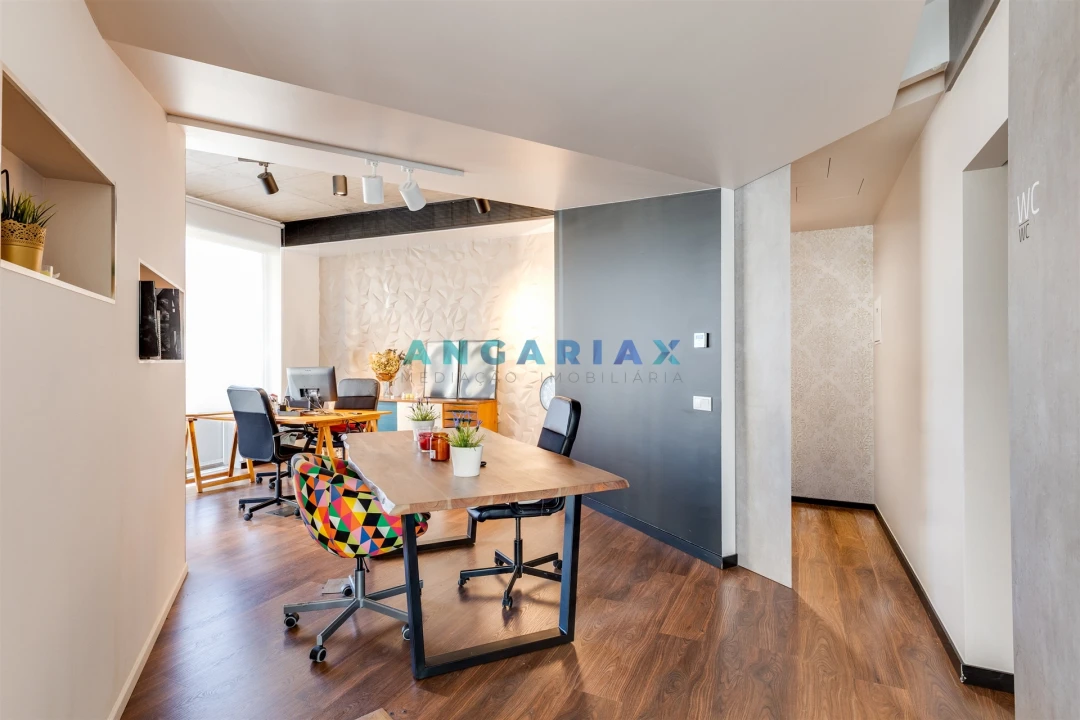 Loja para Venda em Marinha Grande Foto 1