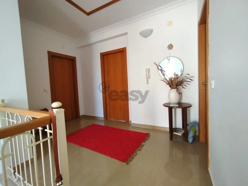 Moradia T4 para Venda em São João Baptista e Santa Maria dos Olivais Foto 22