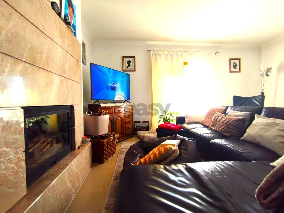 Moradia T4 para Venda em São João Baptista e Santa Maria dos Olivais Foto 13