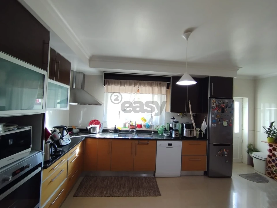 Moradia T4 para Venda em São João Baptista e Santa Maria dos Olivais Foto 21