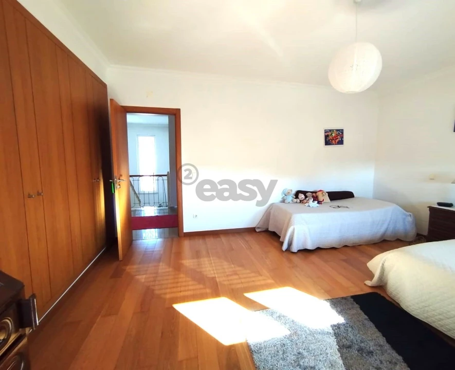 Moradia T4 para Venda em São João Baptista e Santa Maria dos Olivais Foto 28