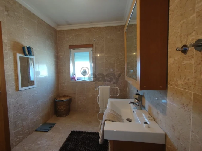 Moradia T4 para Venda em São João Baptista e Santa Maria dos Olivais Foto 37