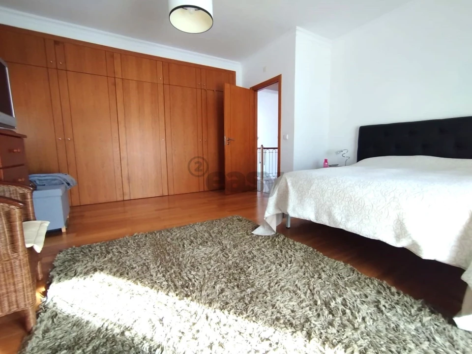 Moradia T4 para Venda em São João Baptista e Santa Maria dos Olivais Foto 33