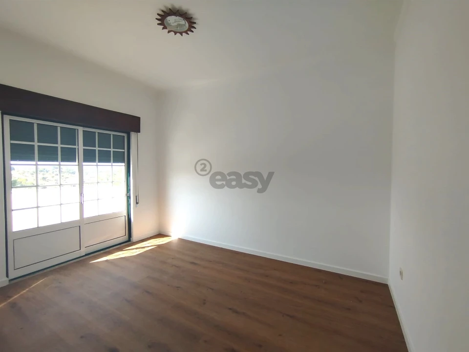 Moradia T5 para Venda em Madalena e Beselga Foto 11