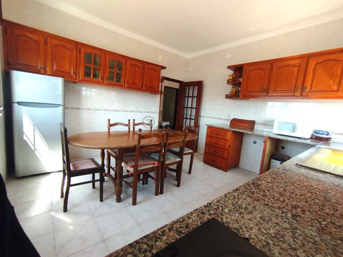 Moradia T5 para Venda em Madalena e Beselga Foto 4