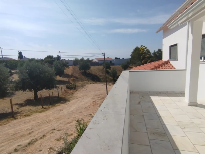 Moradia T5 para Venda em Madalena e Beselga Foto 23