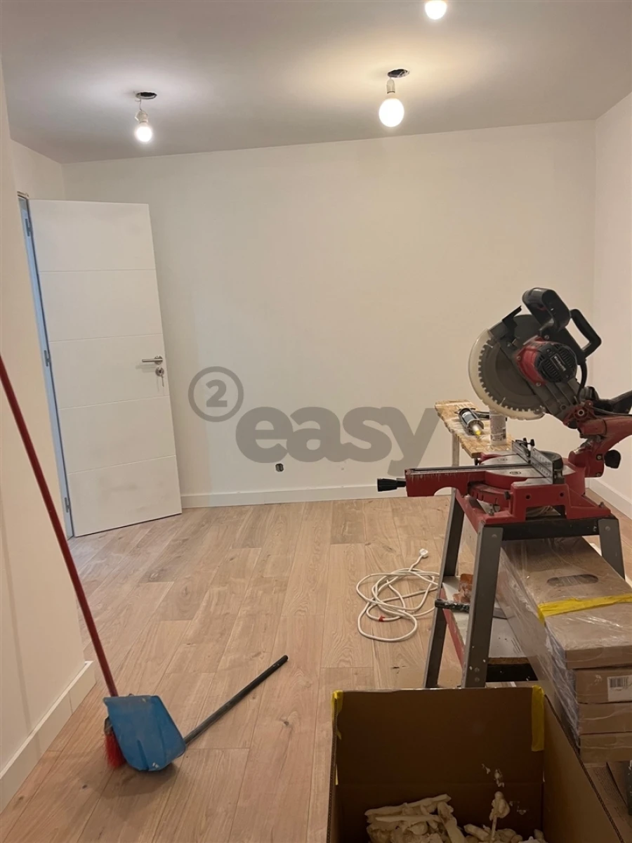 Apartamento T3 para Venda em Alverca do Ribatejo e Sobralinho Foto 10