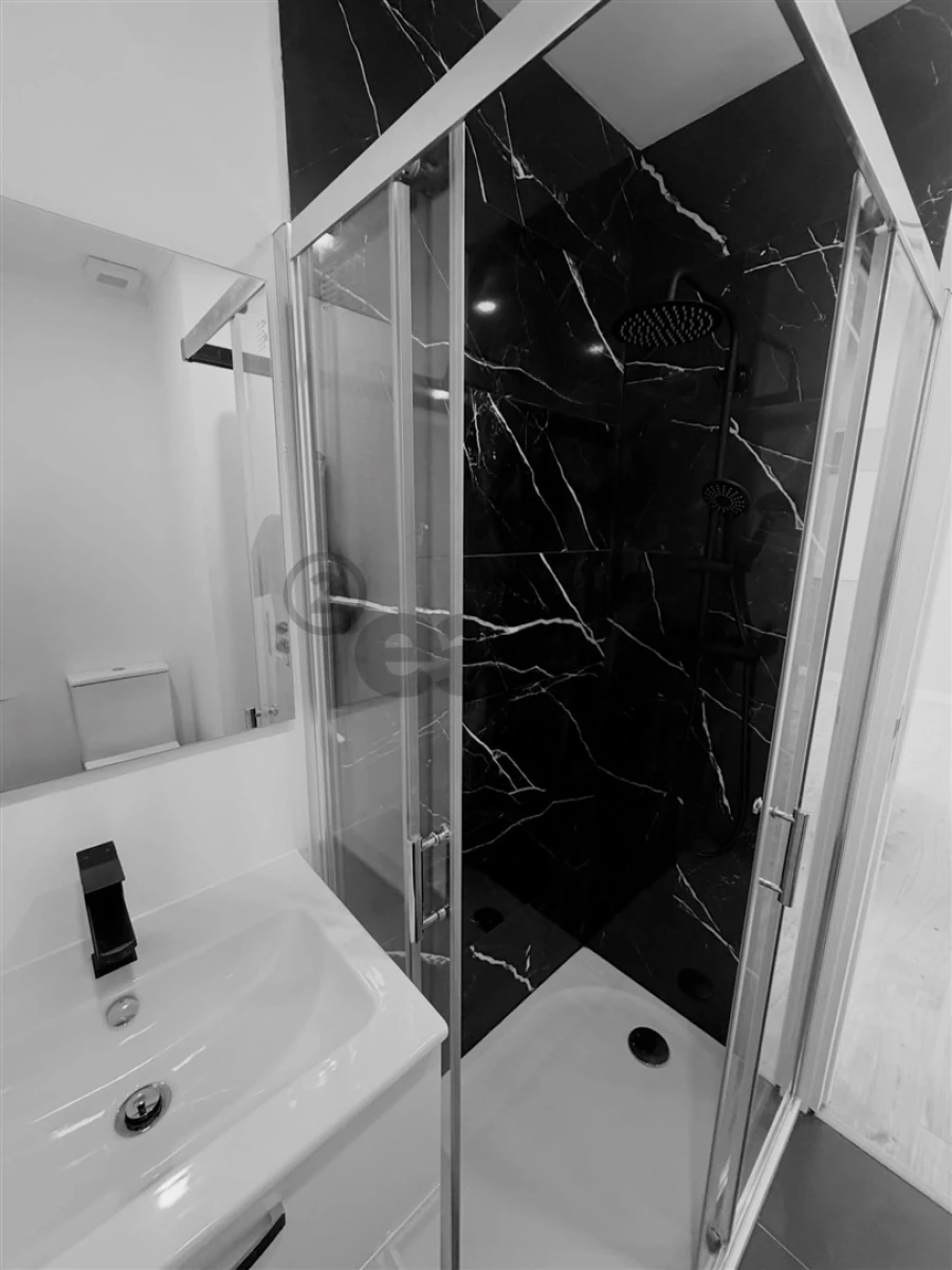 Apartamento T4 para Venda em Águas Livres Foto 8