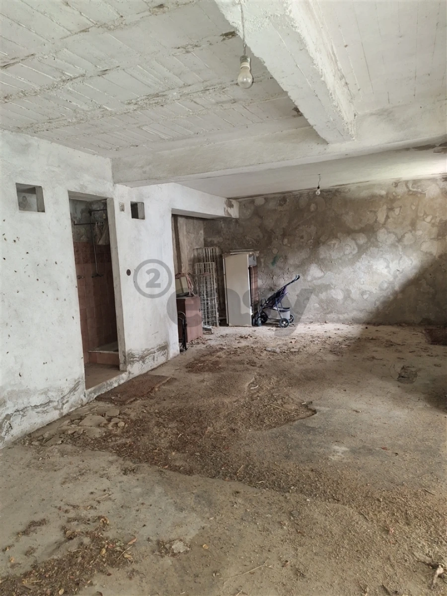 Moradia T0 para Venda em Tortosendo Foto 43