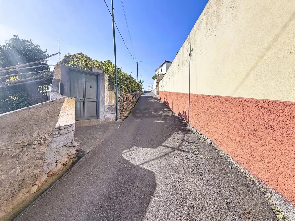 Moradia T3 para Venda em Calheta Foto 41