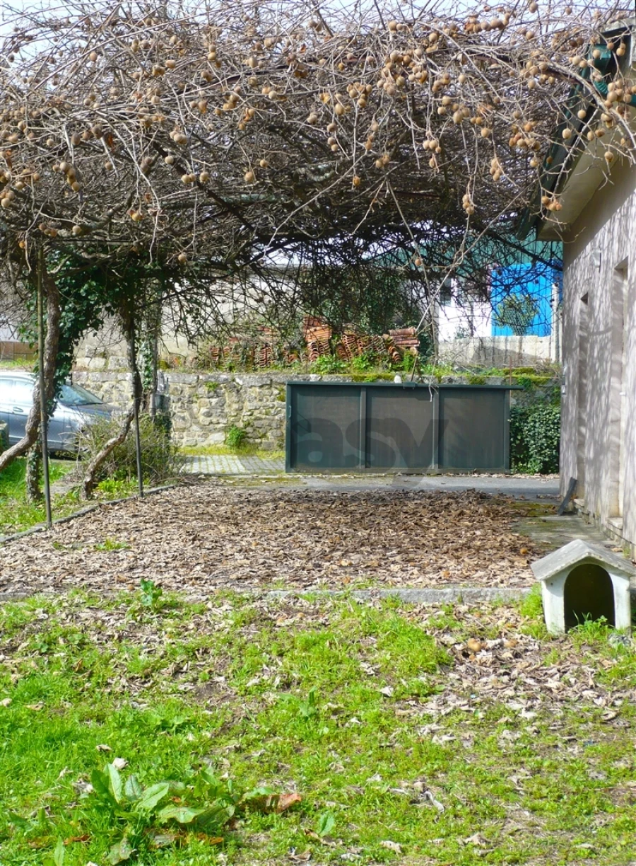 Moradia T1 para Venda em Covas Foto 9