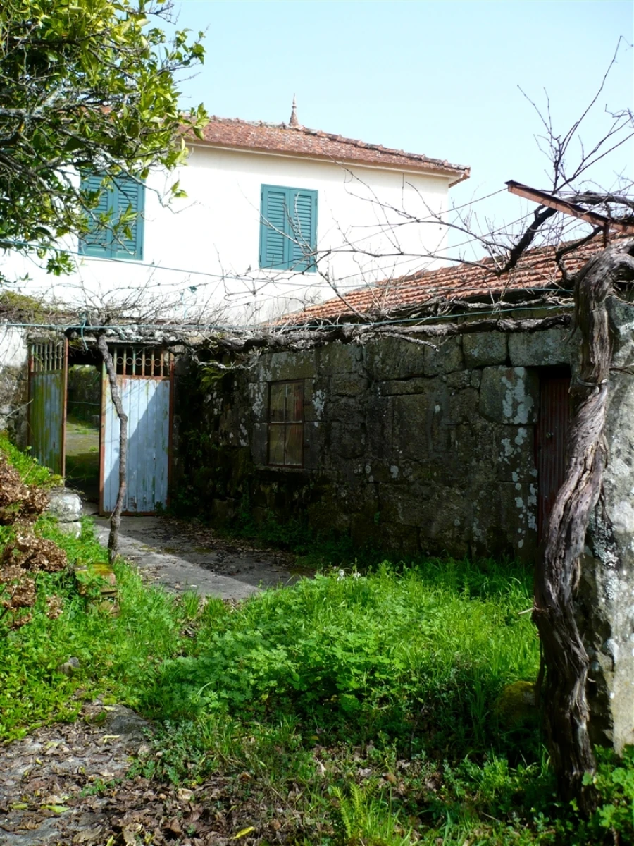 Moradia T3 para Venda em Covas Foto 2