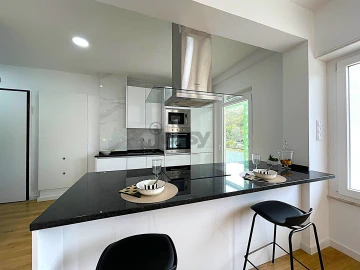 Apartamento T3 para Venda em Benfica