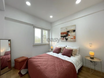 Apartamento T3 para Venda em Benfica