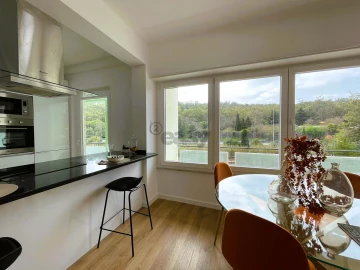 Apartamento T3 para Venda em Benfica