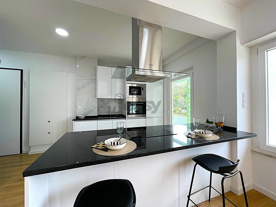Apartamento T3 para Venda em Benfica Foto 8